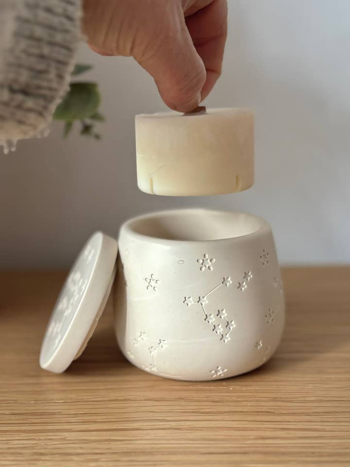 Genopfyldning af duftlys Konstellationer for engroshandel hos Menta Atelier