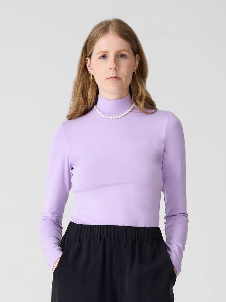 VALERIE C. – wholesale Stickad topp - Dam – Klassisk Turtleneck - lila