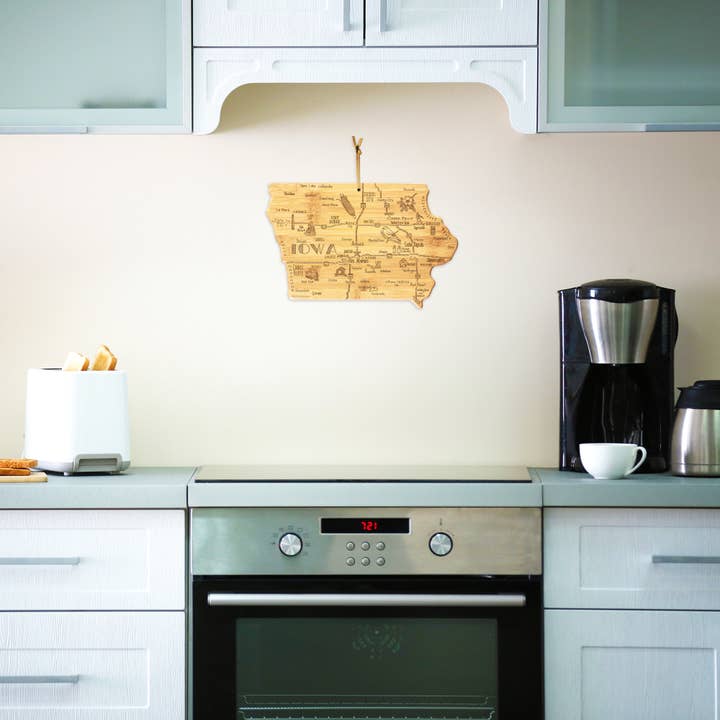 Totally Bamboo - Wholesale Cutting Board - Destination Iowa Cutting Board with Engraved Artwork2