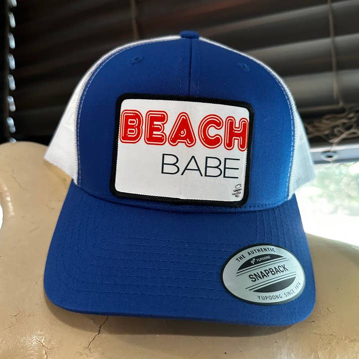 Beach Babe Hat (flera färgalternativ) för wholesale av Crooked Halo