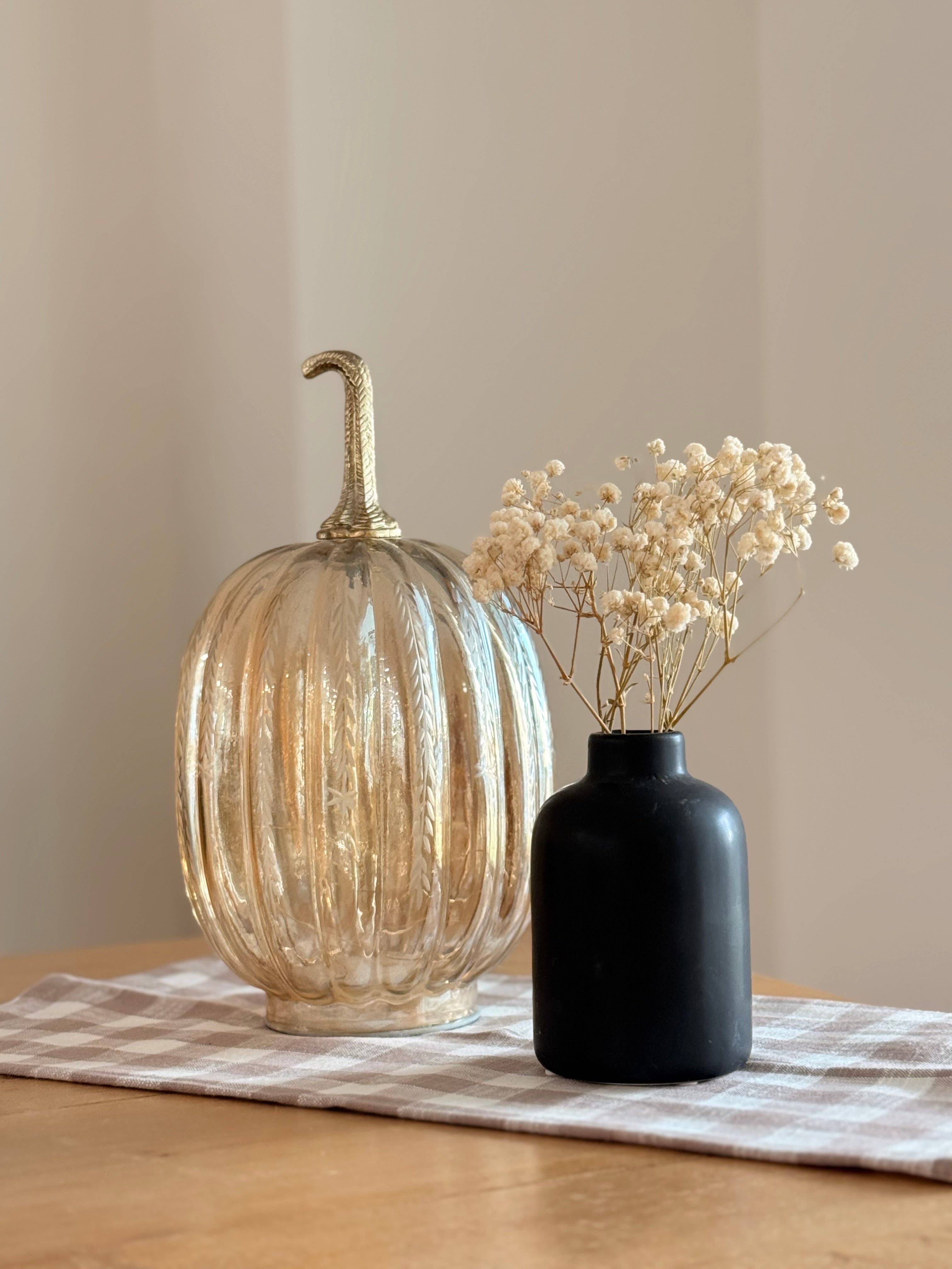 Eucalypt Co. - Wholesale Dried/pressed flowers - Preserved Babies Breath Bundles0