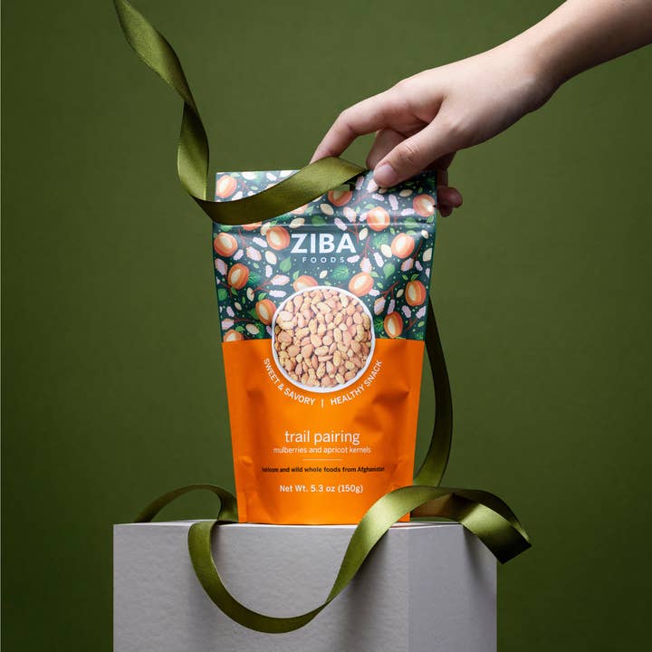 Ziba Foods - Wholesale Trail Mix - Mulberry & Sweet Apricot Seeds Pairing Vegan Trail Mix 5 oz7