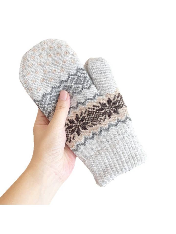 Handschoenen - Unisex Warme Gebreide Wanten met Sneeuwvlokmotief voor wholesale door Funkyrel® Atzbranding Limited