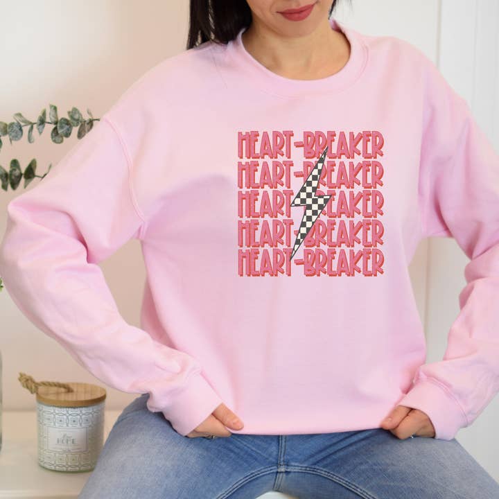 Sweatshirt Heart Breaker Pink Valentines pour femme. pour la vente par The Intentional Shop