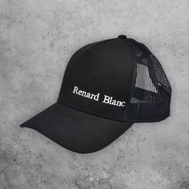 Mössa | Renard Blanc för wholesale av Renard Blanc