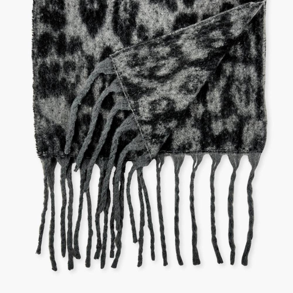 Humble Hilo - Wholesale Scarf - Women's - Humble Hilo Woven Chunky Scarf Cocoon Fringe31