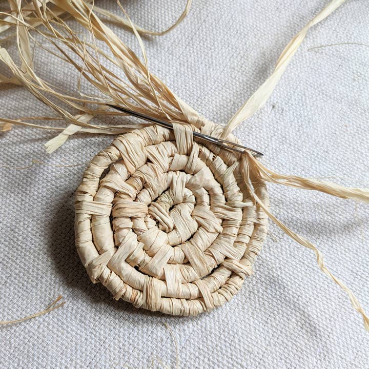 Raffia Coaster Kit for wholesale by Create Space
