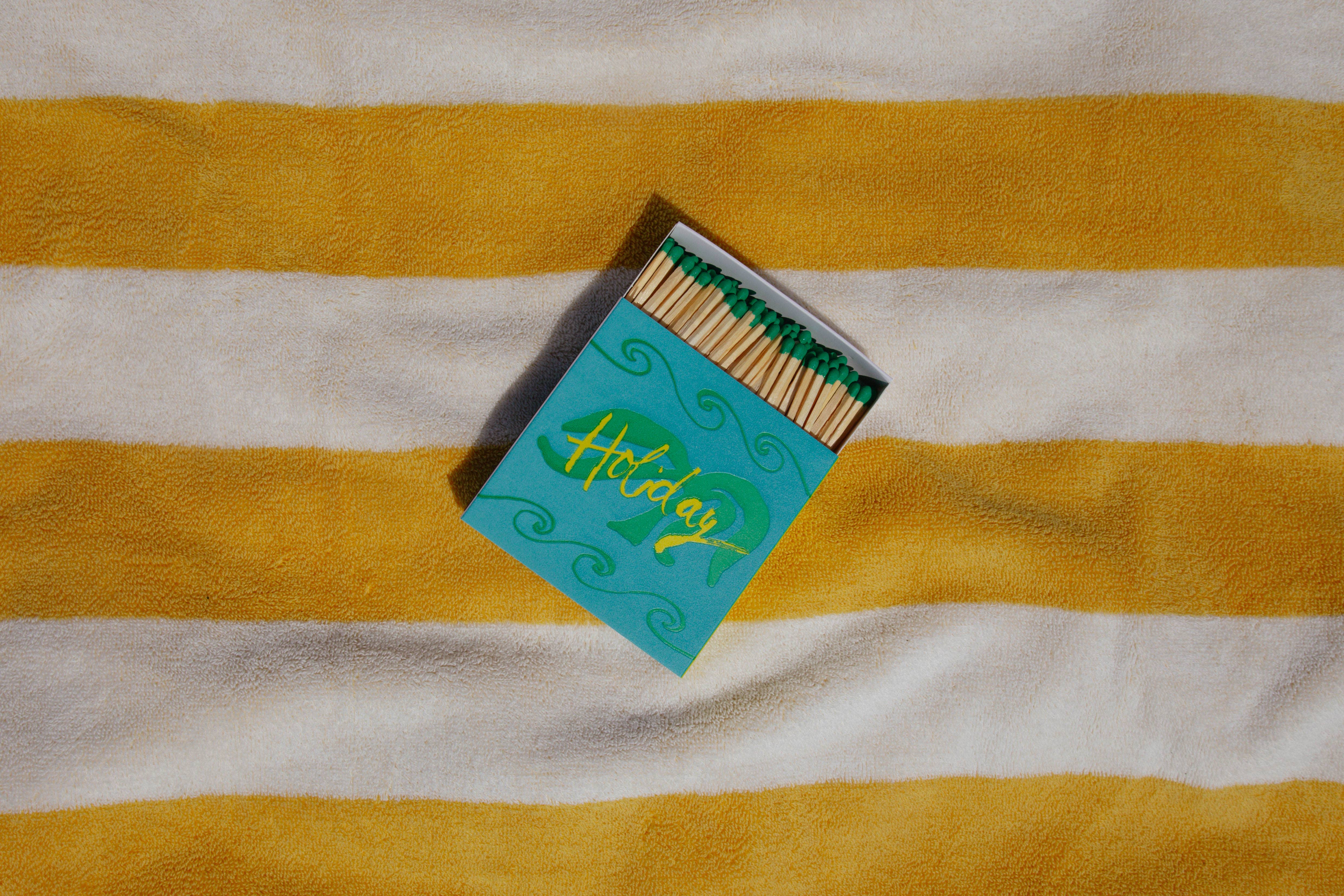 Holiday Studio - Wholesale Matches - Holiday Matchbox4