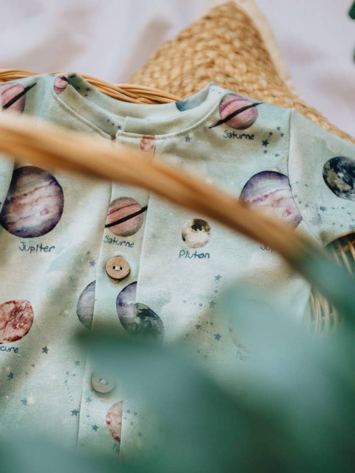 Clear Water Romper manches longues Little Galaxy en vente sur Faire1