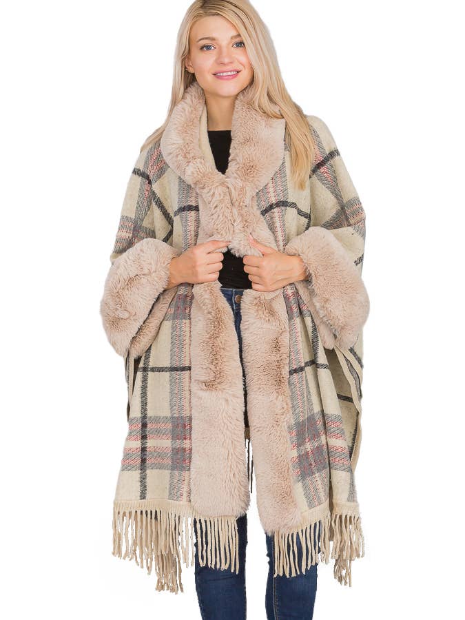 Grigio Poncho con cappuccio Ruana a silhouette aperta in stile eschimese scozzese in vendita all'ingrosso su Faire2