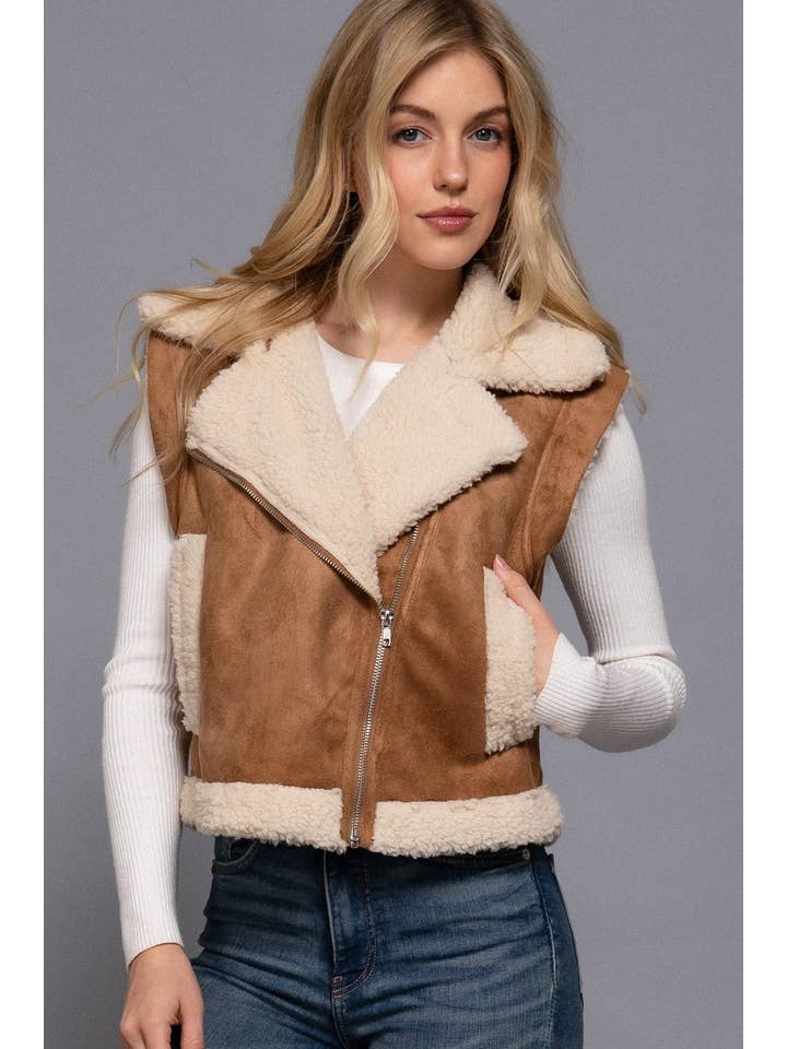 Vanilla Monkey - Wholesale Outerwear Vest - Women's - Faux Suede Inner Fur Zip Up Vest2