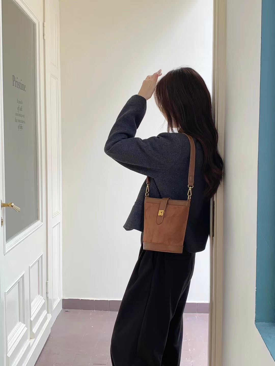 Pretty Persuasions - Wholesale Shoulder Bag - Women's - P25069 Suede-Like Microfiber Leather Shoulder/Crossbody Bag5