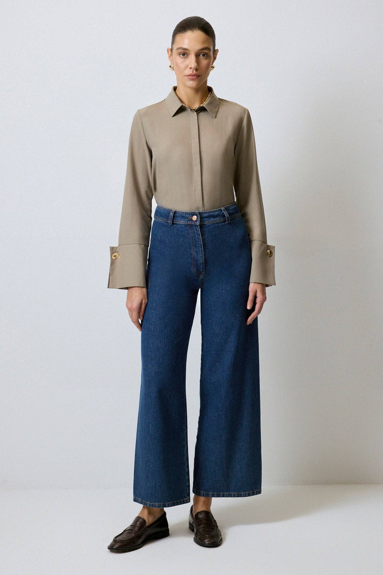 Mink WIDE CUFF SHIRT BODY for wholesale on Faire0