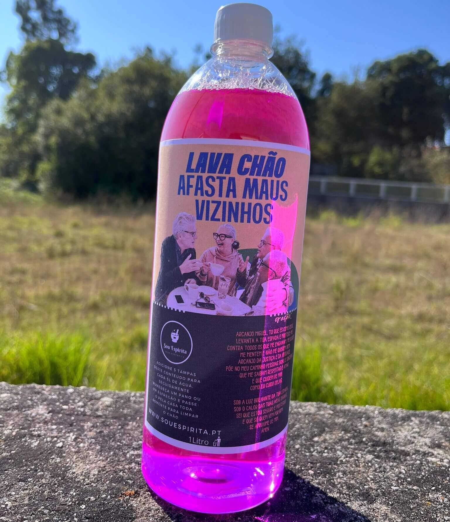 EMTUACASA - Vente Nettoyant pour sols - Lava Chao - Repoussez vos voisins 1000 ml0