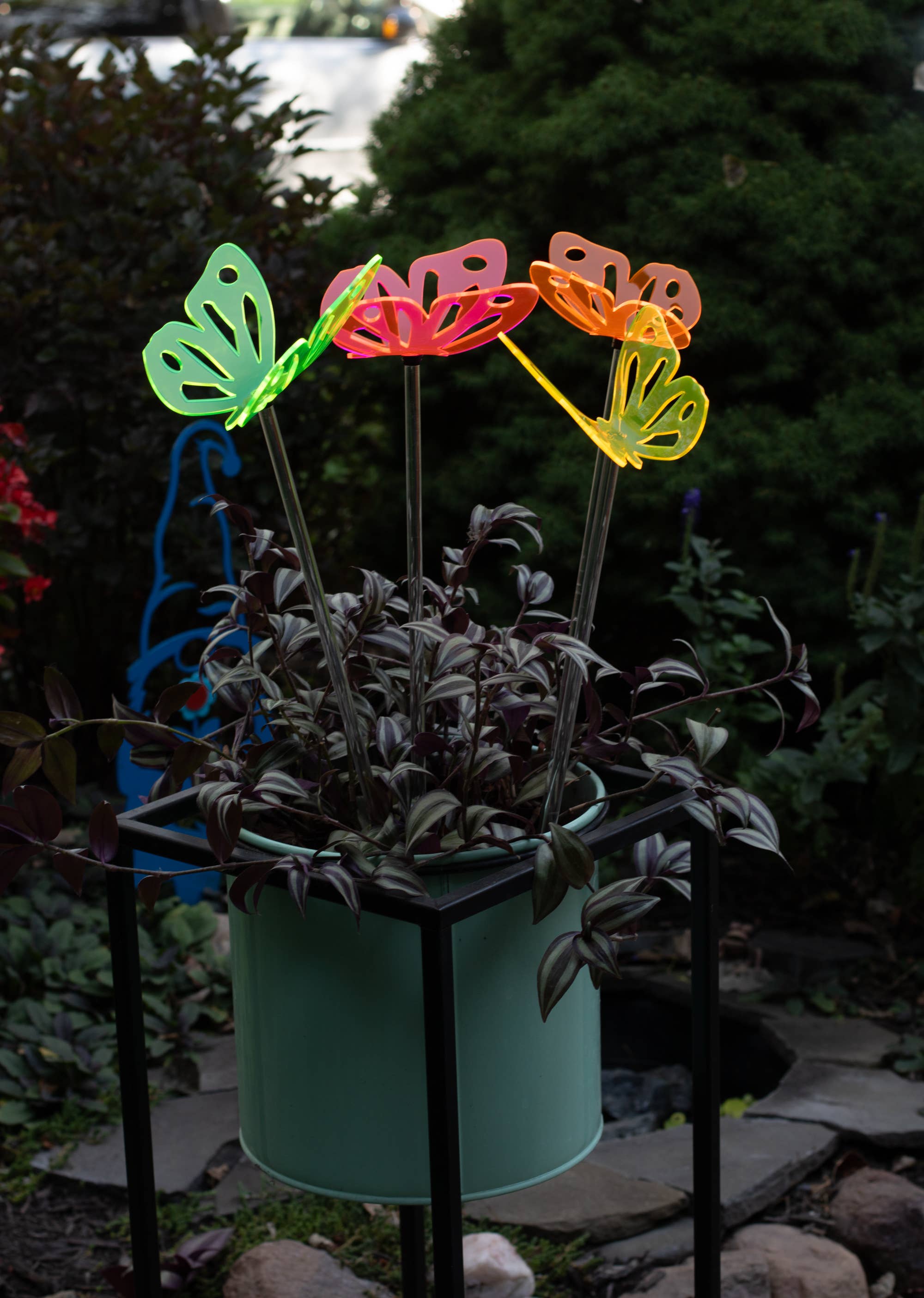 The Colored Petal – wholesale Gräspiggar – Solfångare Fjärilspinne - Fjärilsträdgård5