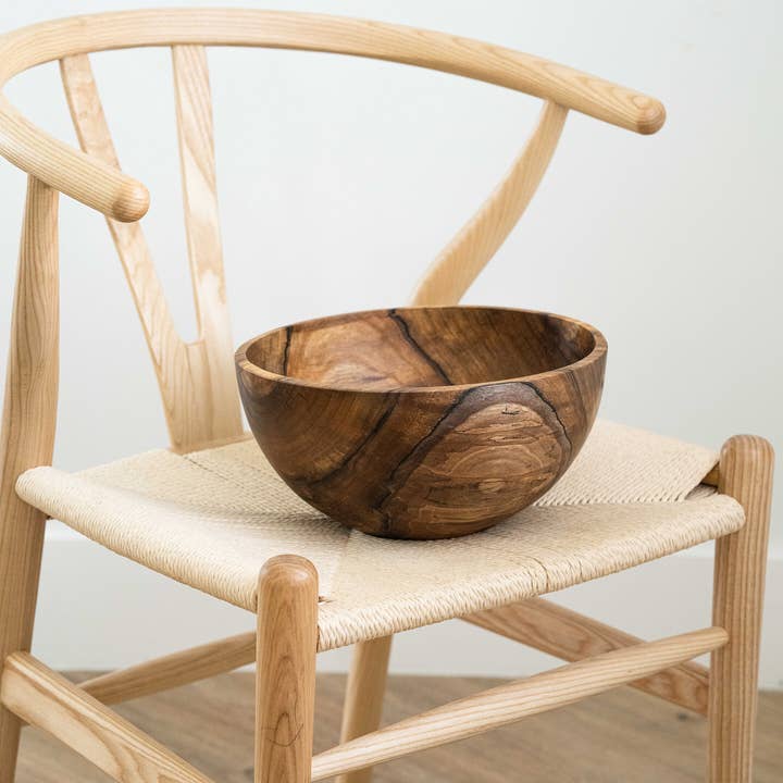 Creating Comfort Lab - Vente Corbeille de fruits - Grand bol à fruits en bois de noyer sculpté à la main4