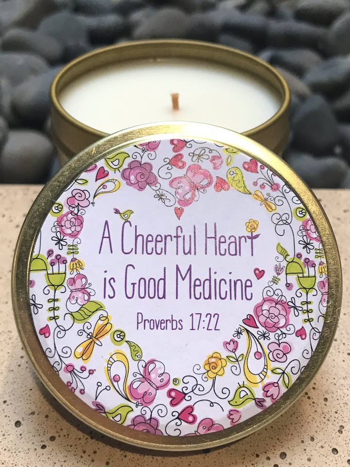 Et muntert hjerte er godt medicinlys fra Ordsprogene 17:22 for engroshandel hos Treasures of the Heart