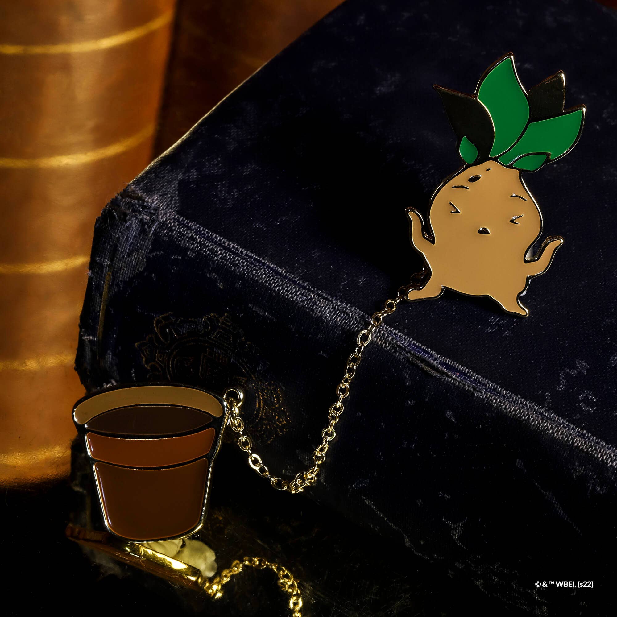 Short Story - Wholesale Lapel Pin/Button - Harry Potter Enamel Pin Mandrake & Pot5