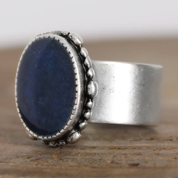 Bague ajustable ornée d'azurite bleue pour la vente par Pure Impressions Design
