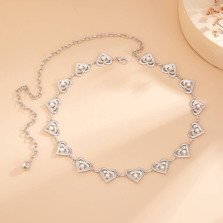 Tourtiwi - Wholesale Belt – Women's - Elegant Heart Shaped Imitation Pearl Metal Chain Belt1