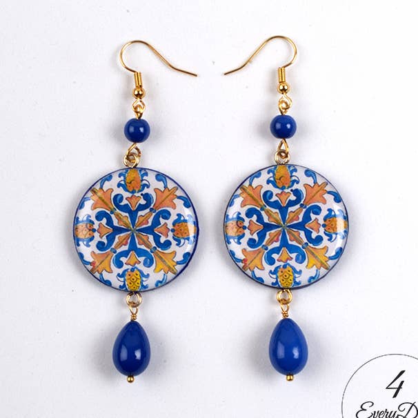 Ohrringe aus Holz und Harz - Blaue und gelbe Majolika für den Großhandel von 4everyday Handmade
