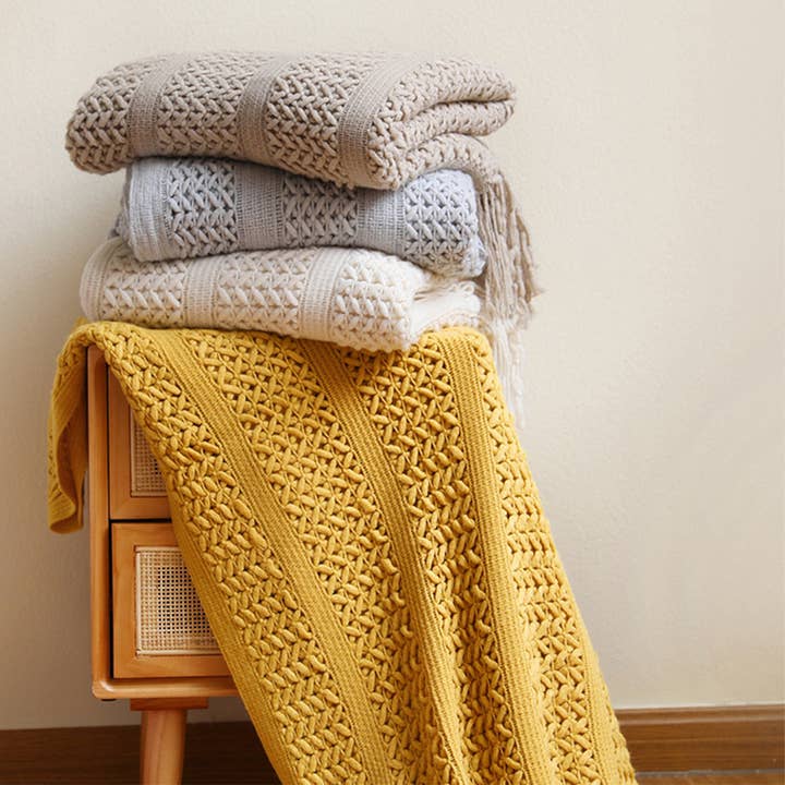 ACCITY - Wholesale Throw Blanket - SOFT WARM CHUNKY KNIT BLANKET THROW_CWMM0195