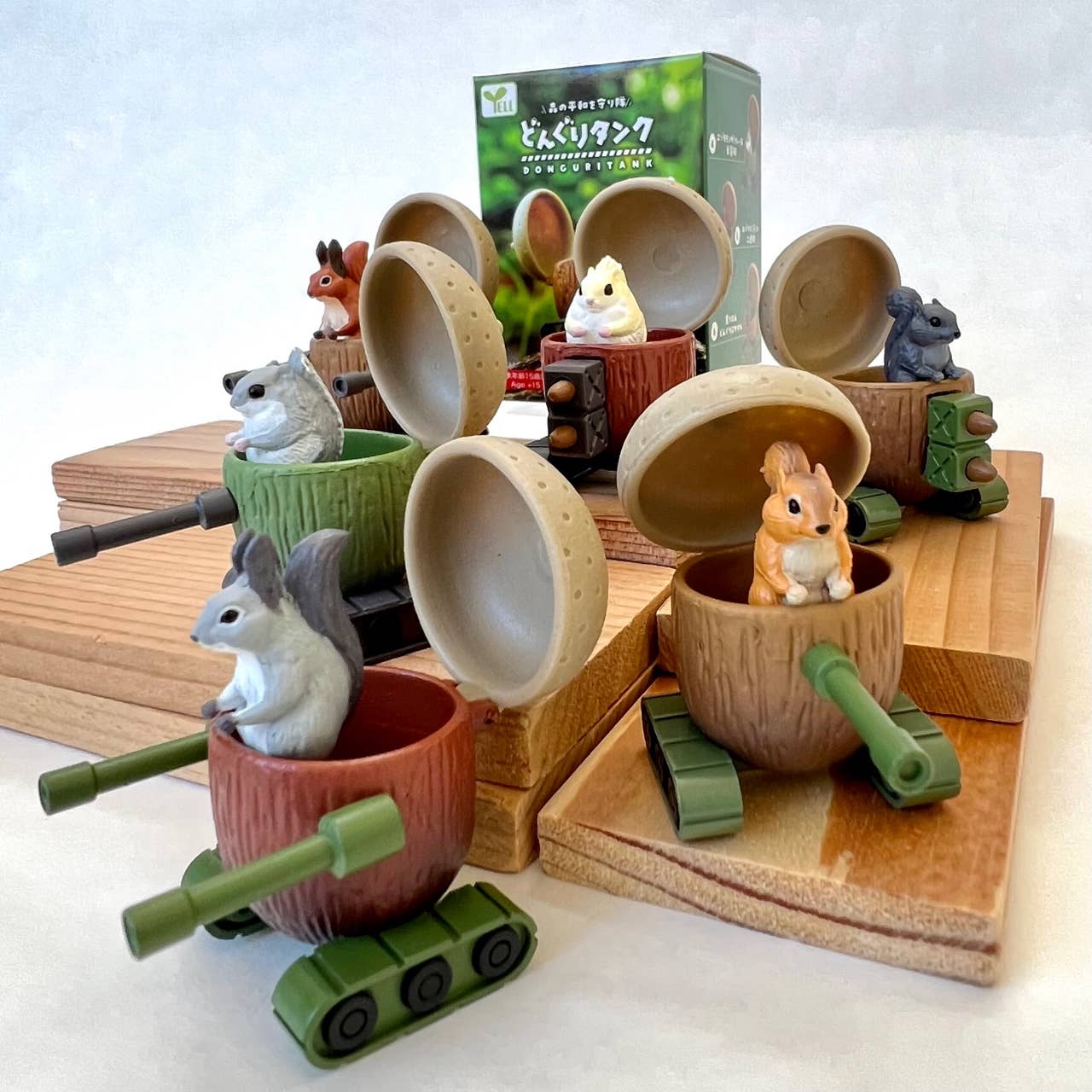 BCmini - Wholesale Decorative Figurine - 70774 DONGURI TANK FIGURINE BLIND BOX10