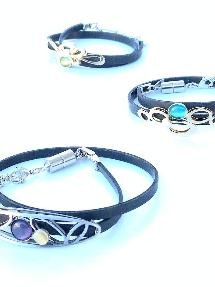 PULSEIRAS (C) - Pulseiras de Cordão de Borracha c/Ext. por atacado de Christophe Poly / Crono Design