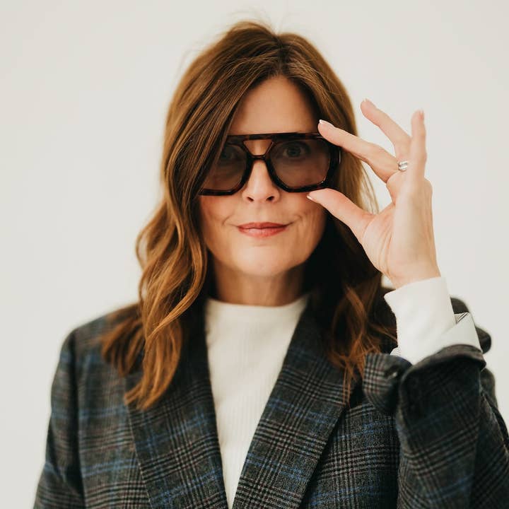 Carrie Statement Sunglasses for wholesale by Pretty Simple