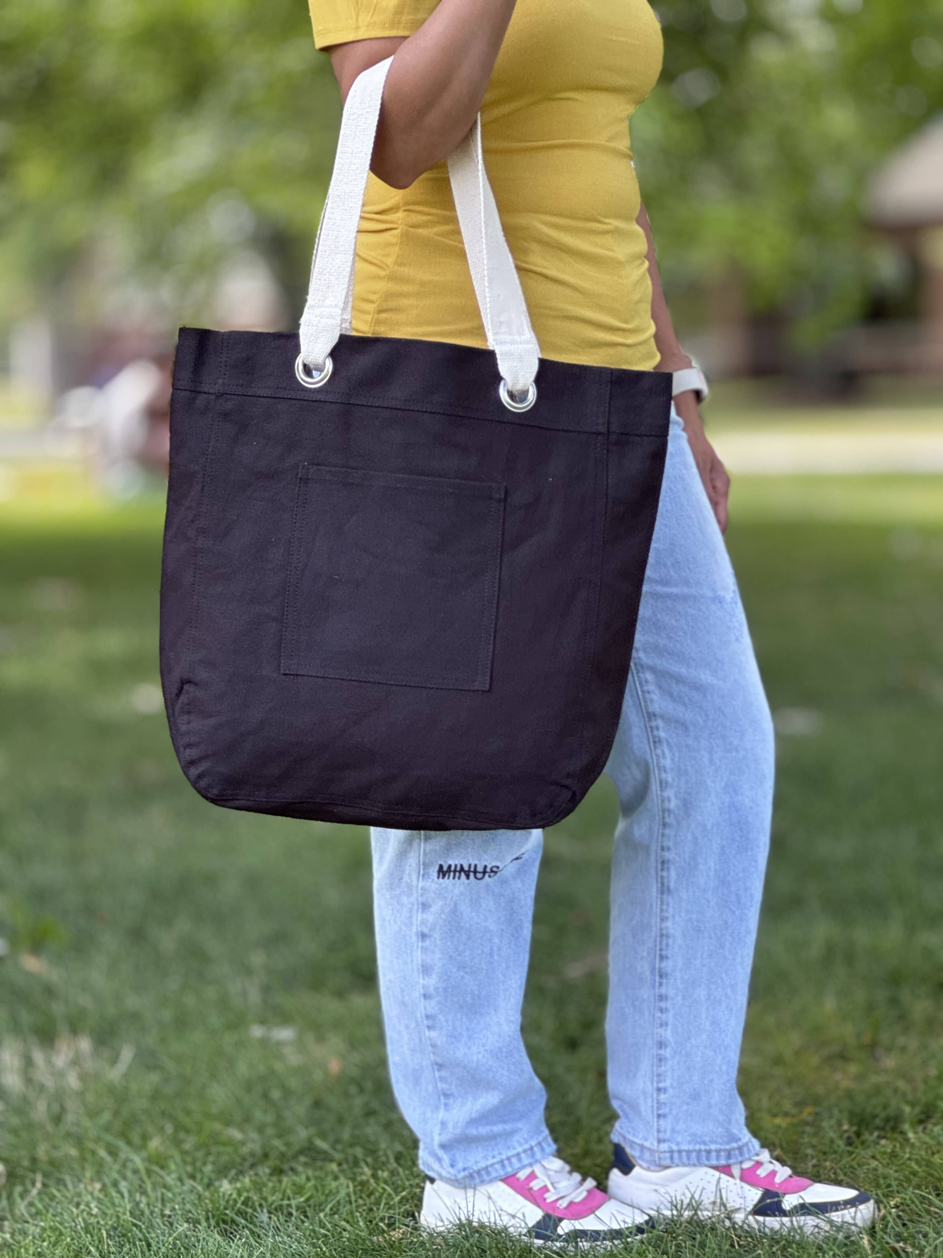US Bags - Wholesale Tote Bag - Unisex - Commuter Canvas Tote Bag | Black Travel Gusseted Bookstore1