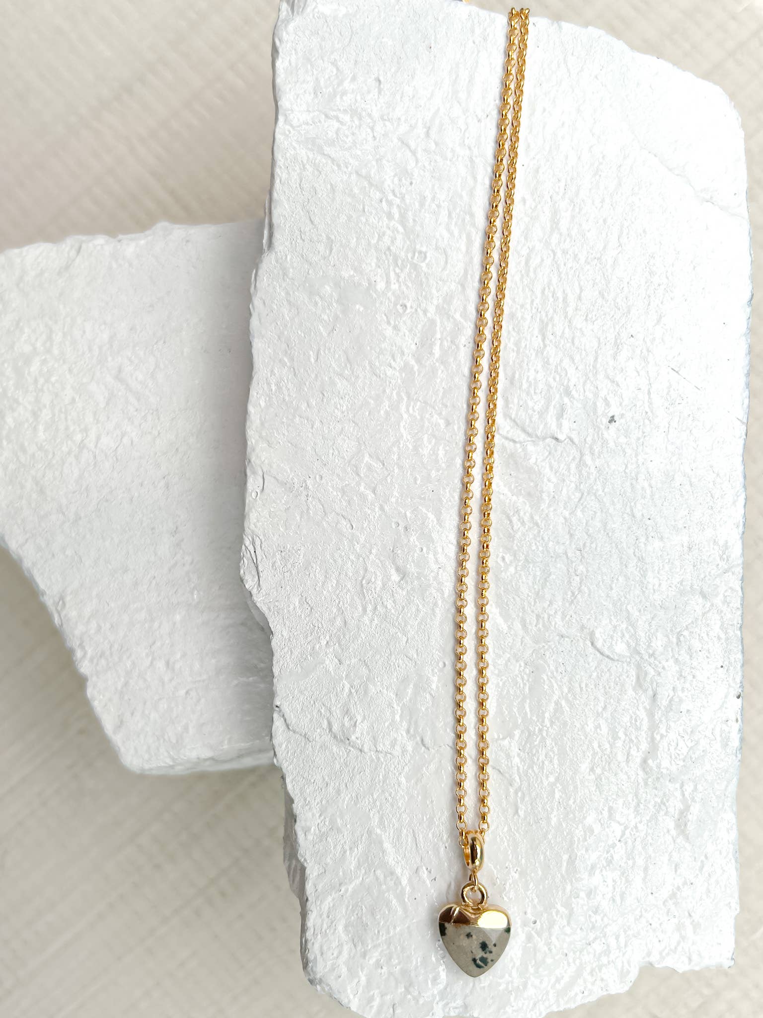 Roc Jewellery - Wholesale Pendant/Charm Necklace - Dalmation Jasper Small Heart Gold Plated Necklace1