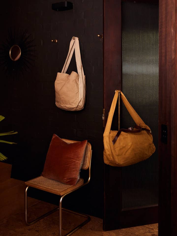 Journey Canvas Tote Bag | Clay for wholesale by Saardé