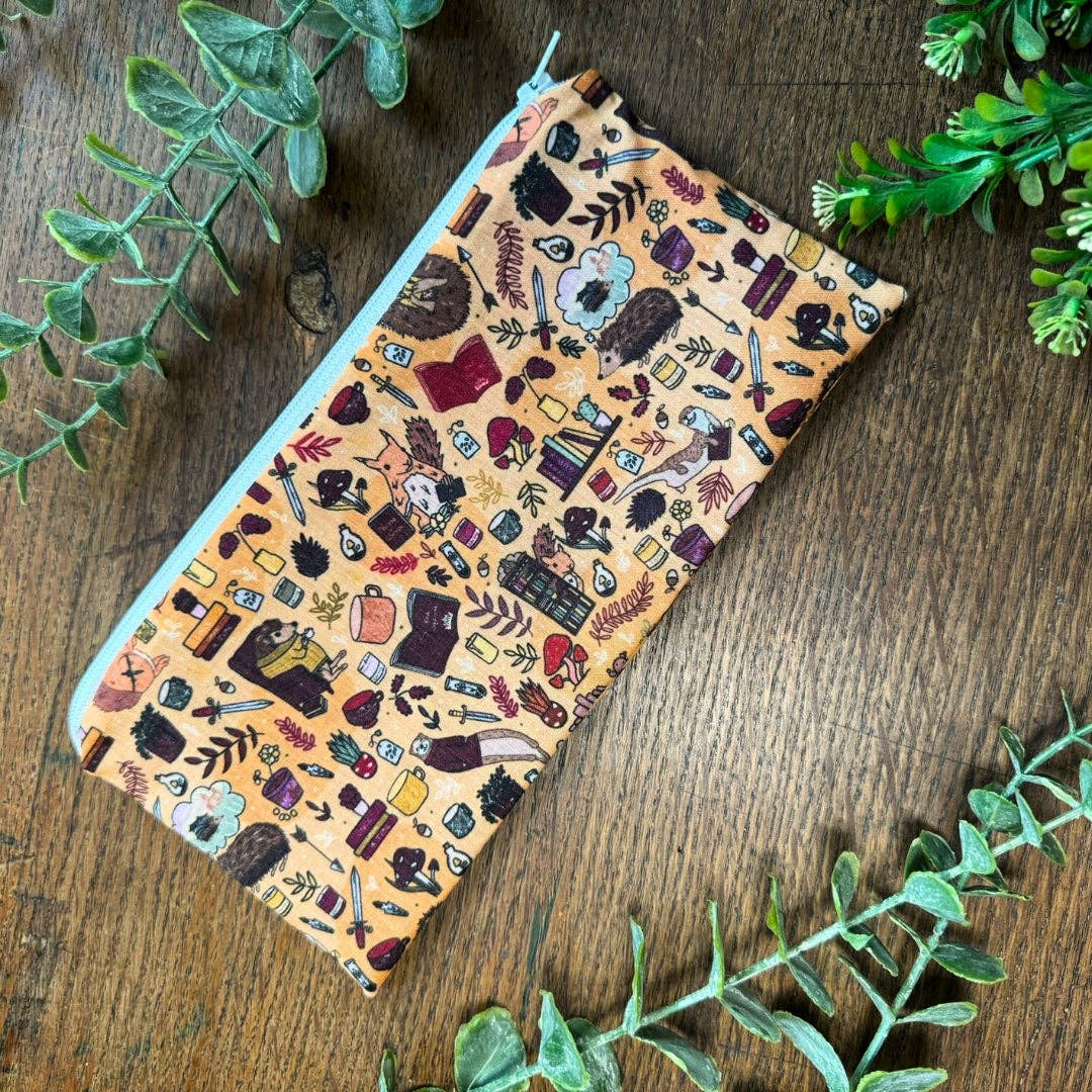 Tahlia Paige – wholesale Pencil case/pouch – Woodland Readers Pencil Case4