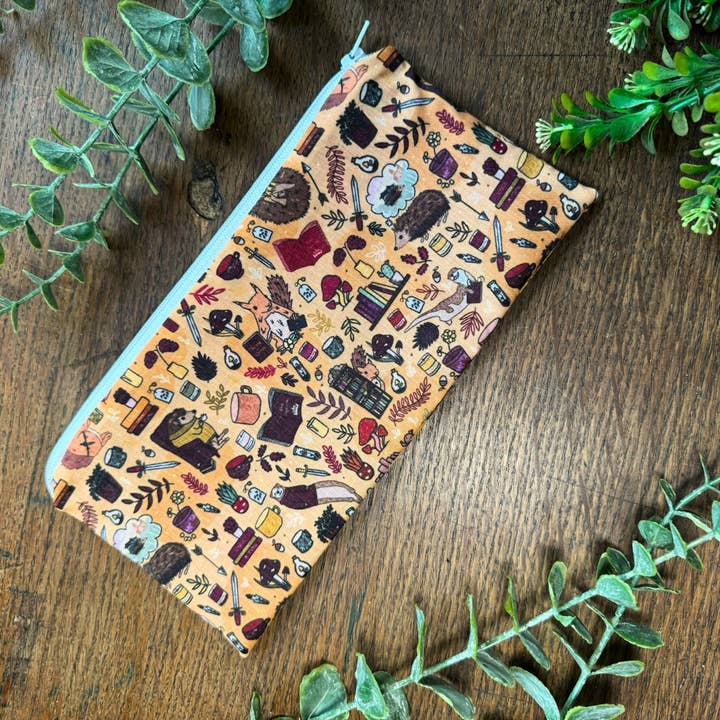Tahlia Paige – wholesale Pencil case/pouch – Woodland Readers Pencil Case4