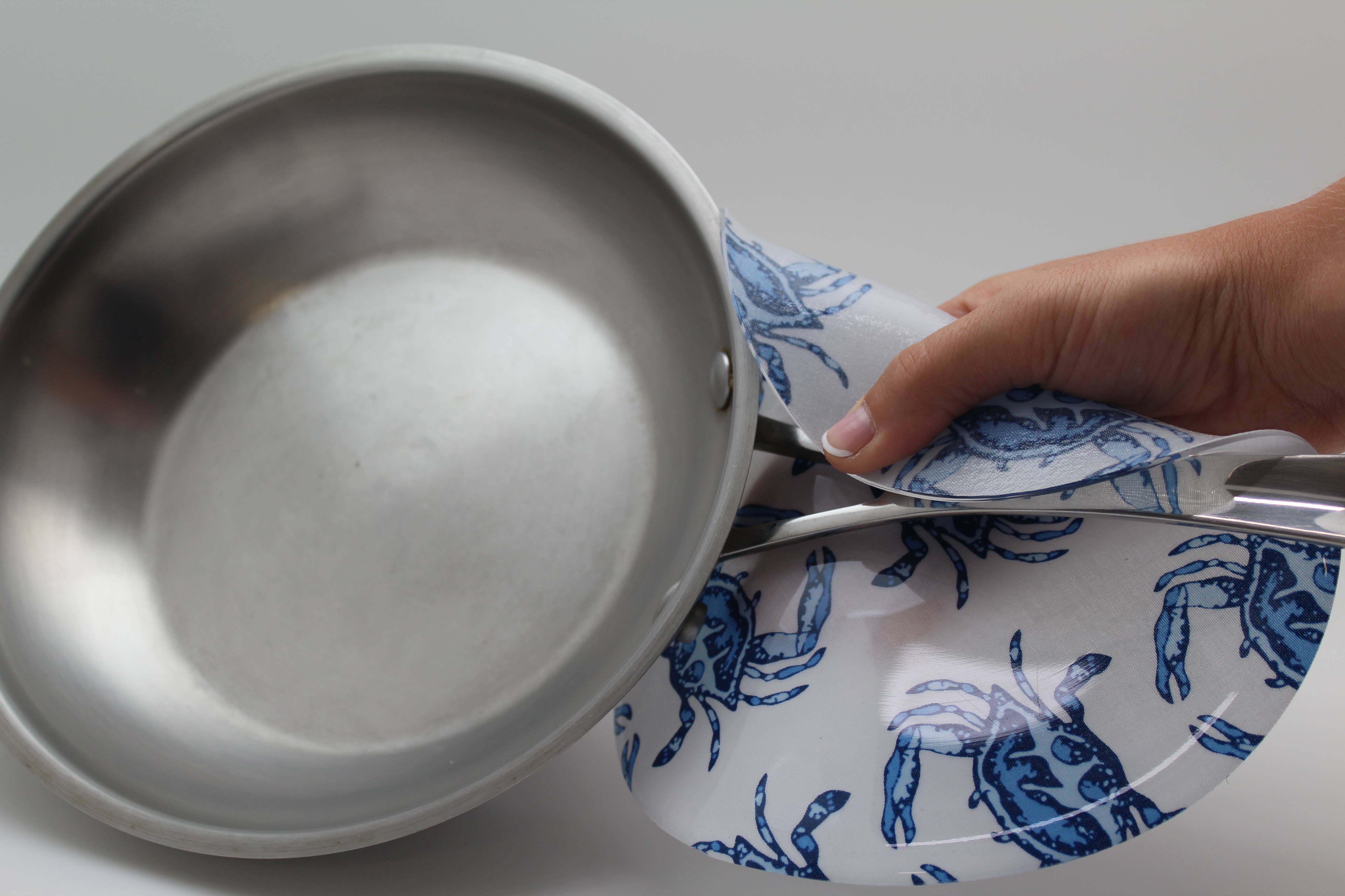 Andreas - Wholesale Jar Opener - Crab Walk5