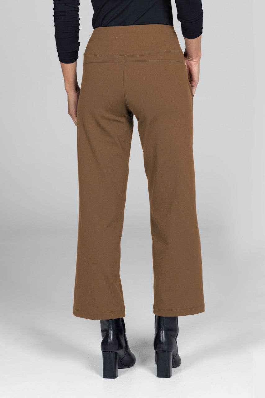 KiraGrace – Engroshandel Bukser - Dame – Traveler Ankelbuks (Mørk Khaki)1