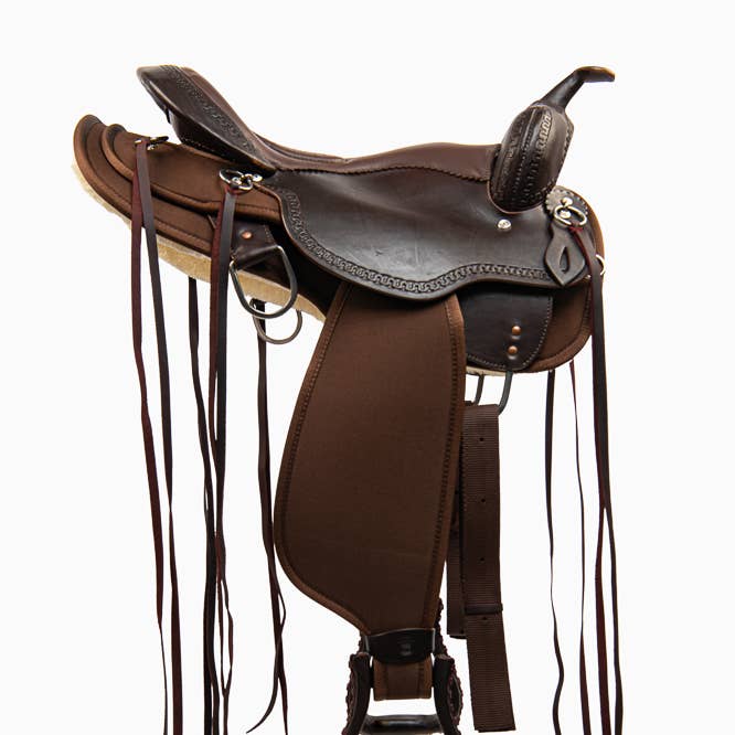 Western Saddle with Hand-Tooled Leather Detailing for wholesale by Pro Classic Global