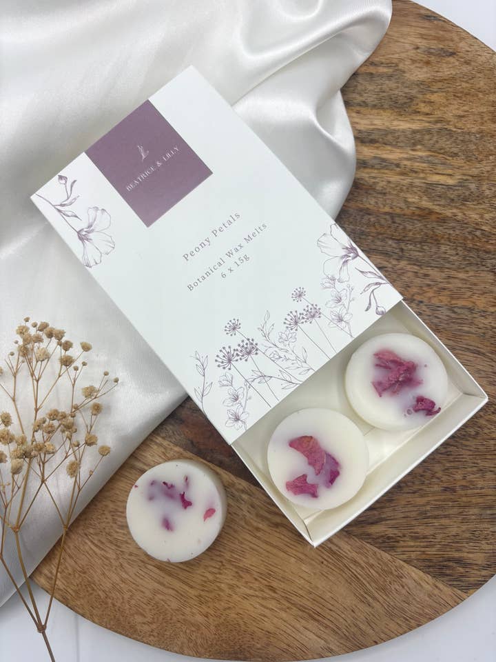 Peony Petals Botanical Wax Melts, boxed, 90g - Spring/Summer for wholesale by Beatrice & Lilly