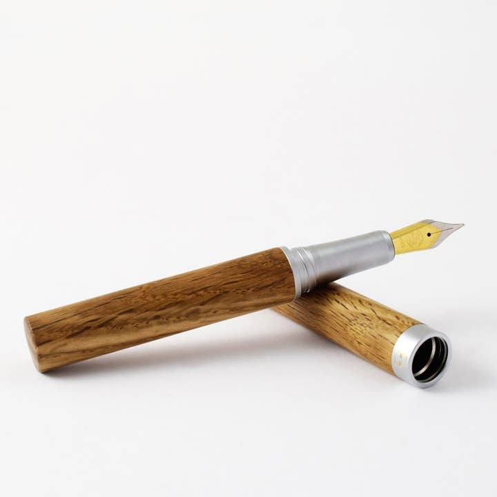 Stilografica Paris «rovere» per la vendita all'ingrosso da parte di Atelier Fesseler