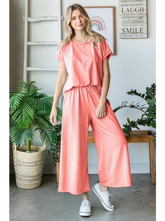 7th Ray - Wholesale Loungeset - Dames - Stevige Getextureerde Korte Mouw Wijde Pijpen Broek Lounge Set TP55048