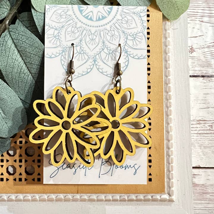Seasideblooms - Wholesale Dangle Earrings - Boho cute hand painted lightweight maple wood Â