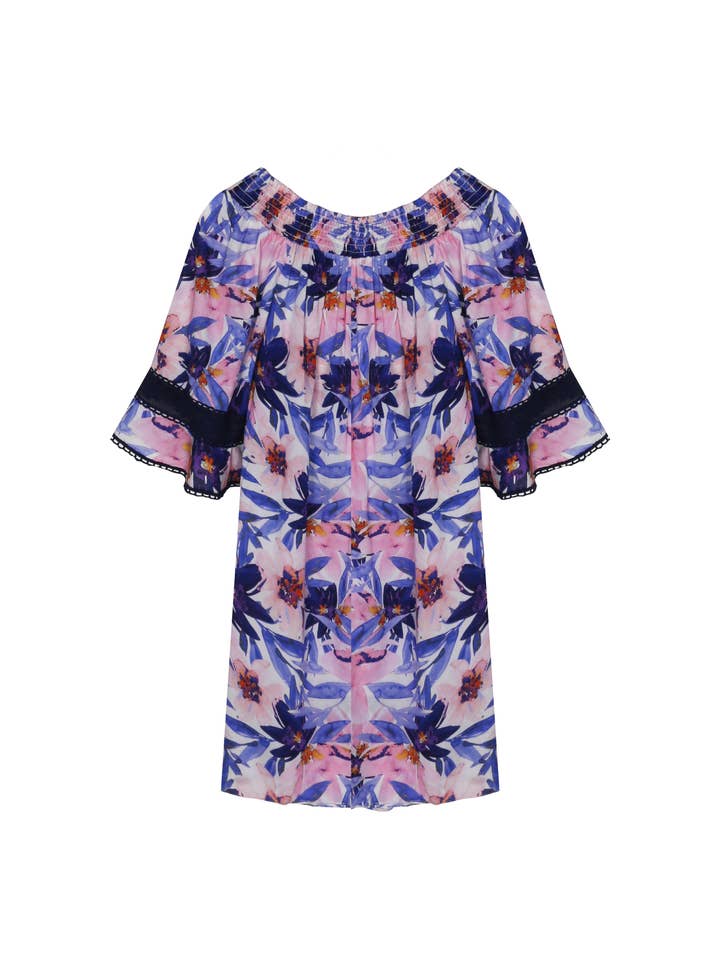 Abito Navya per la vendita all'ingrosso da parte di Amita Naithani