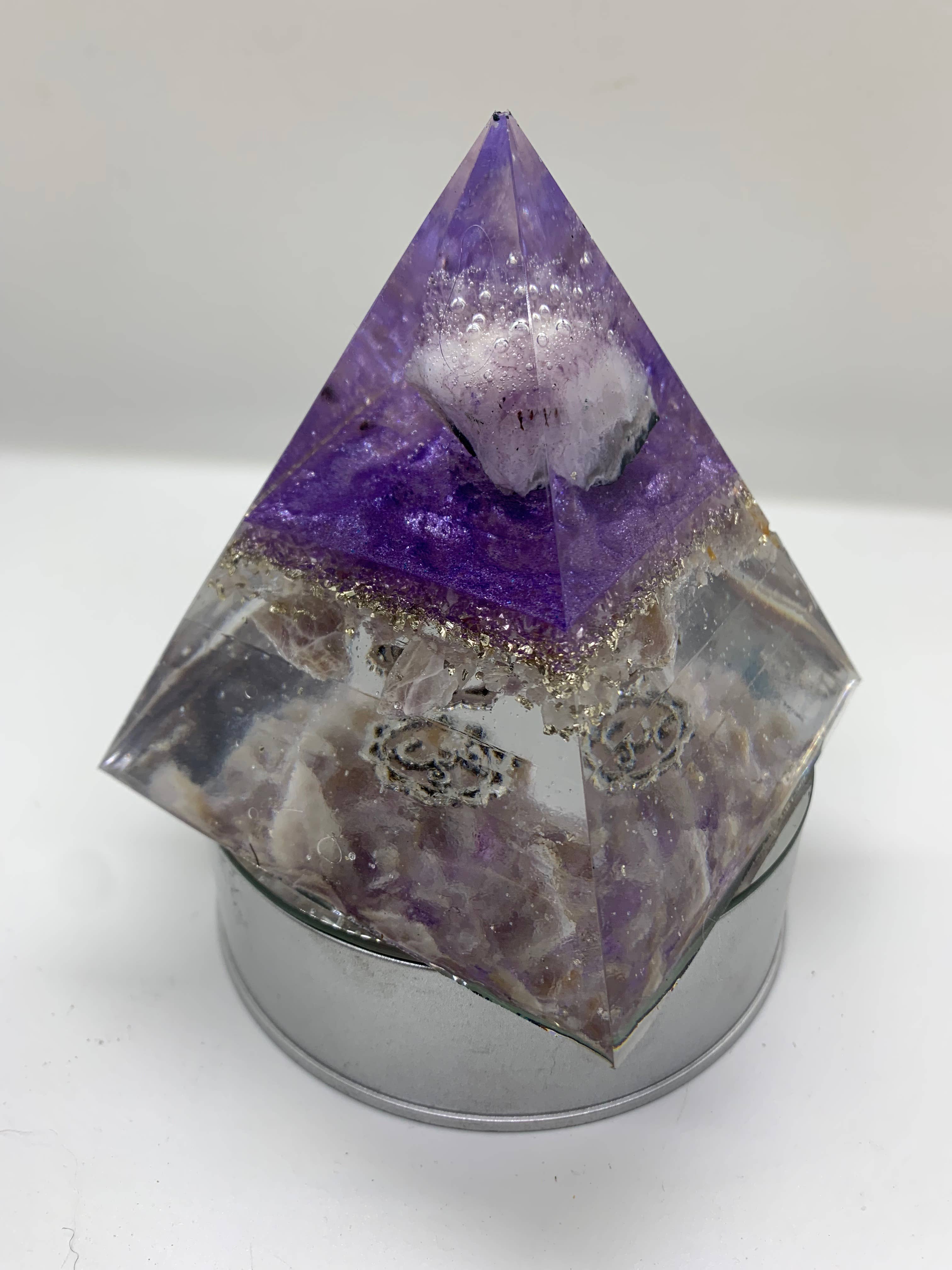 Orgonics by Driftwood Works Inc - Wholesale Spiritual Stone/Crystal - CHAKRA-CROWN Orgone Pyramid4