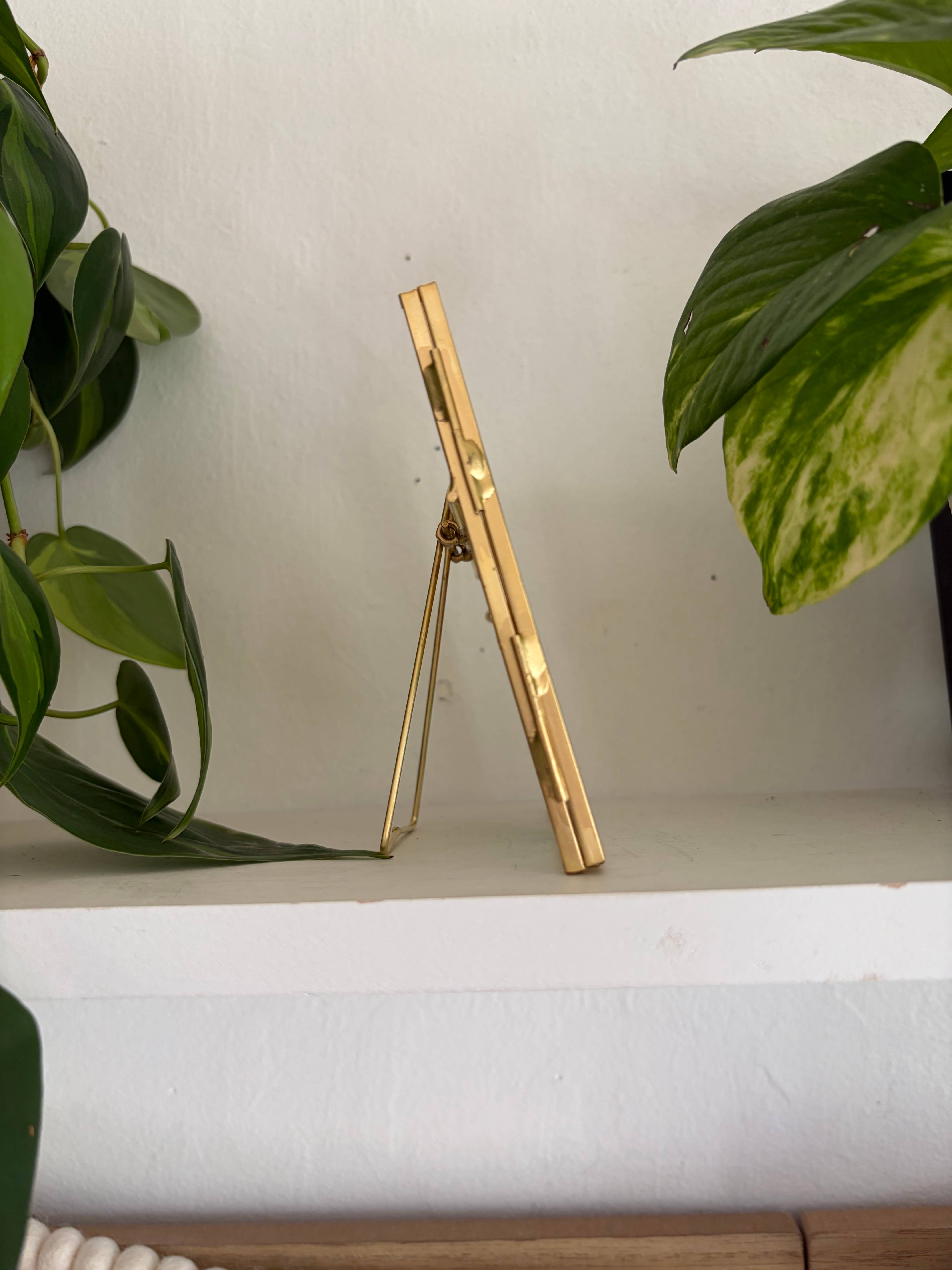 jcarp designs - Wholesale Decorative Tabletop Object - Hand-Painted Sunflower Glass Frame: Whimsical Home Decor2