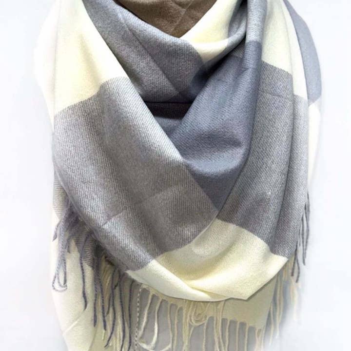 LINETA - Wholesale Sjaal - Dames - HG-35 Grote vierkante sjaal met ruitpatroon en lange franjes8