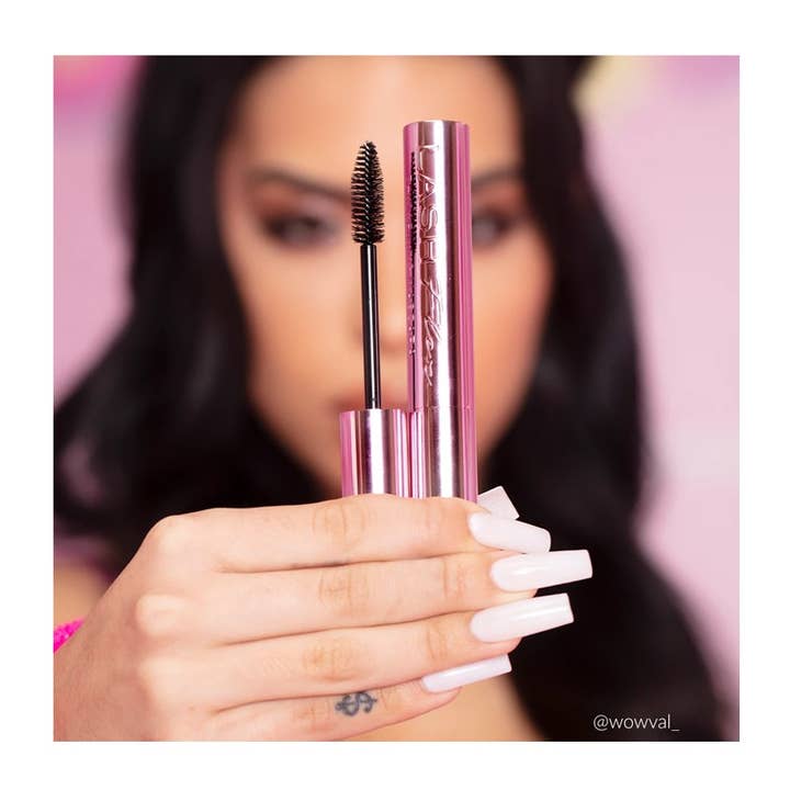 PINEAPPLE Beauty - Wholesale Mascara - Beauty Creations EM03 Thickening Lash Flex Mascara - 23pc