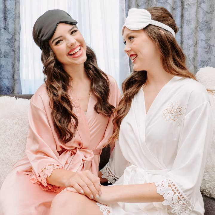 Mackleys - Wholesale Robe - Women's - PREORDER Satin Floral Lace Robe5