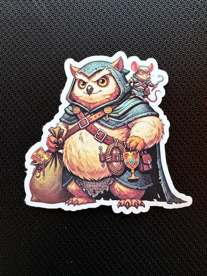 Autocollant Voleur de Chouette-Ours pour la vente par thegloomycottage