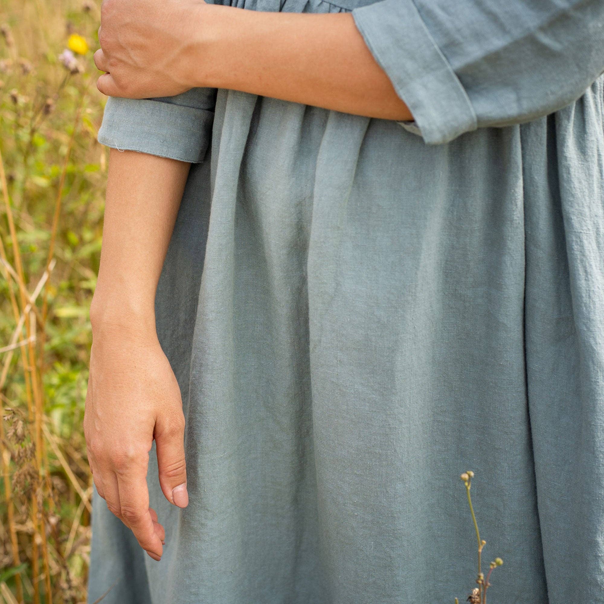 menique - Wholesale Dress - Women's - Loose Linen Smock Dress Lucy - Long Sleeve Summer Dress3