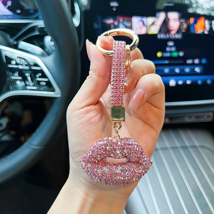 PEACH ACCESSORIES - Wholesale Keychain - Women's - Glamorous Bling Sparkling Lip Keyring 60266